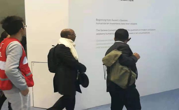 德國(guó)陪同翻譯價(jià)格是多少？怎么算費(fèi)用？