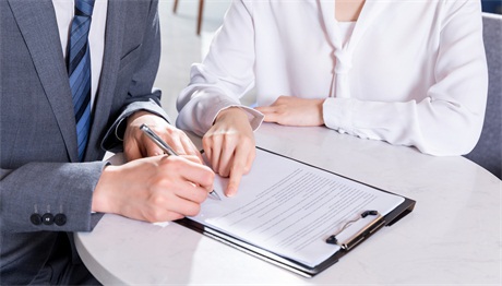 合同翻譯怎么收費？翻譯合同收費標(biāo)準(zhǔn)是什么？